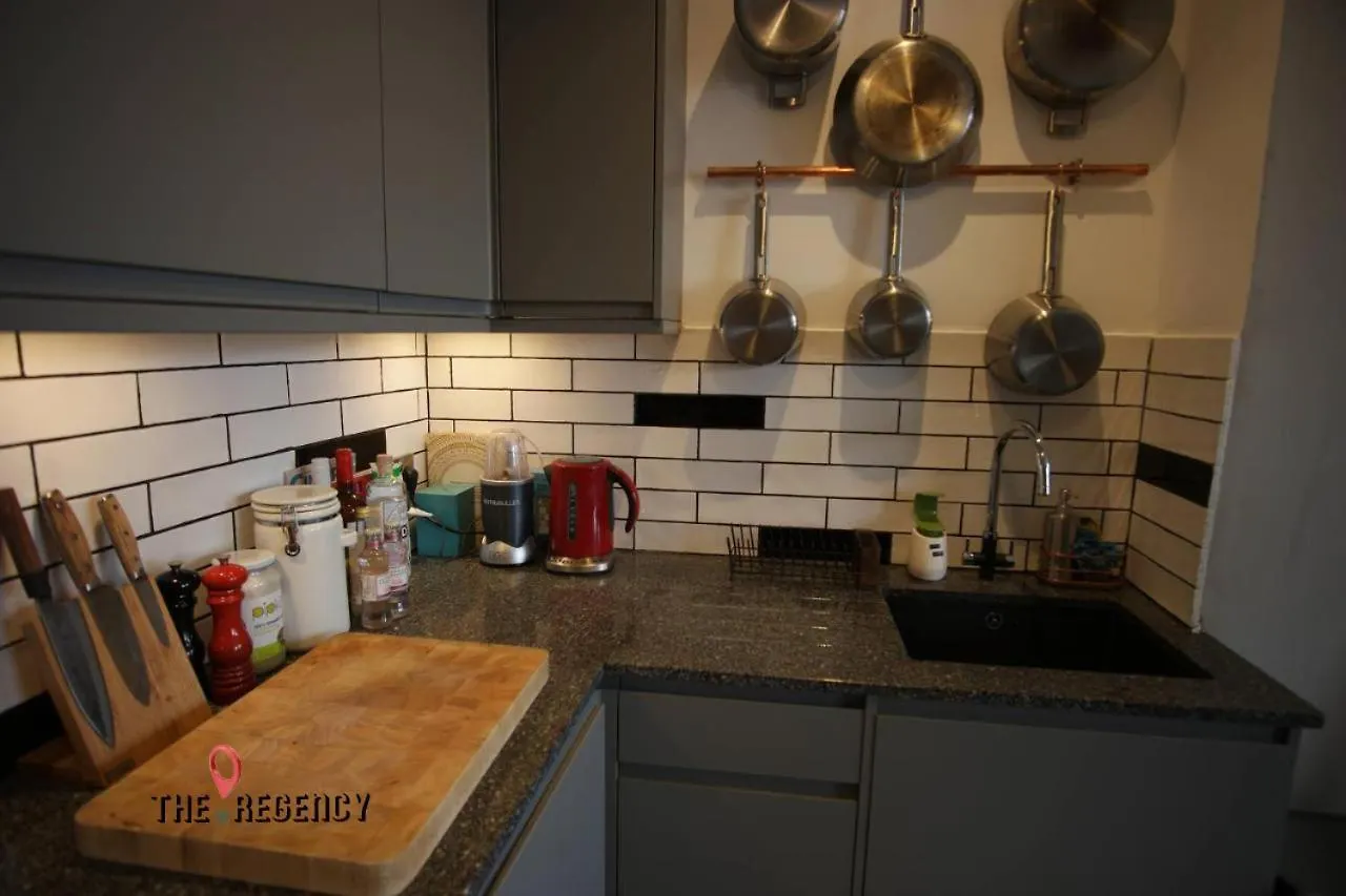 The Regency Central Modern Apartment Brighton