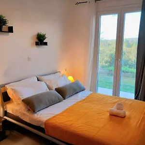 4t , Argostoli (Kefalonia) Greece